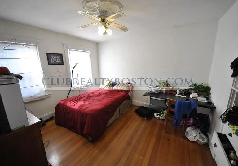 52 Montfern Ave #3 — Photo 34
