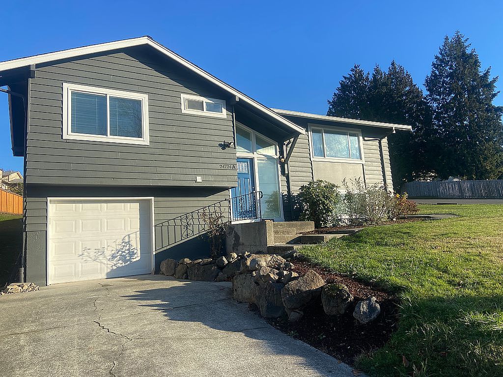 24724 20th Ave S, Seattle, WA 98198 | Zillow