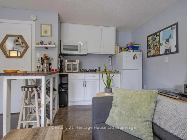 42 Harvey St Unit 6, Tillsonburg, ON N4G 3J8