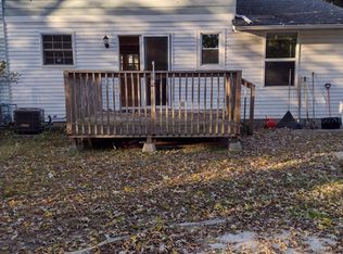 710 Oak St, Lakehurst, NJ 08733
