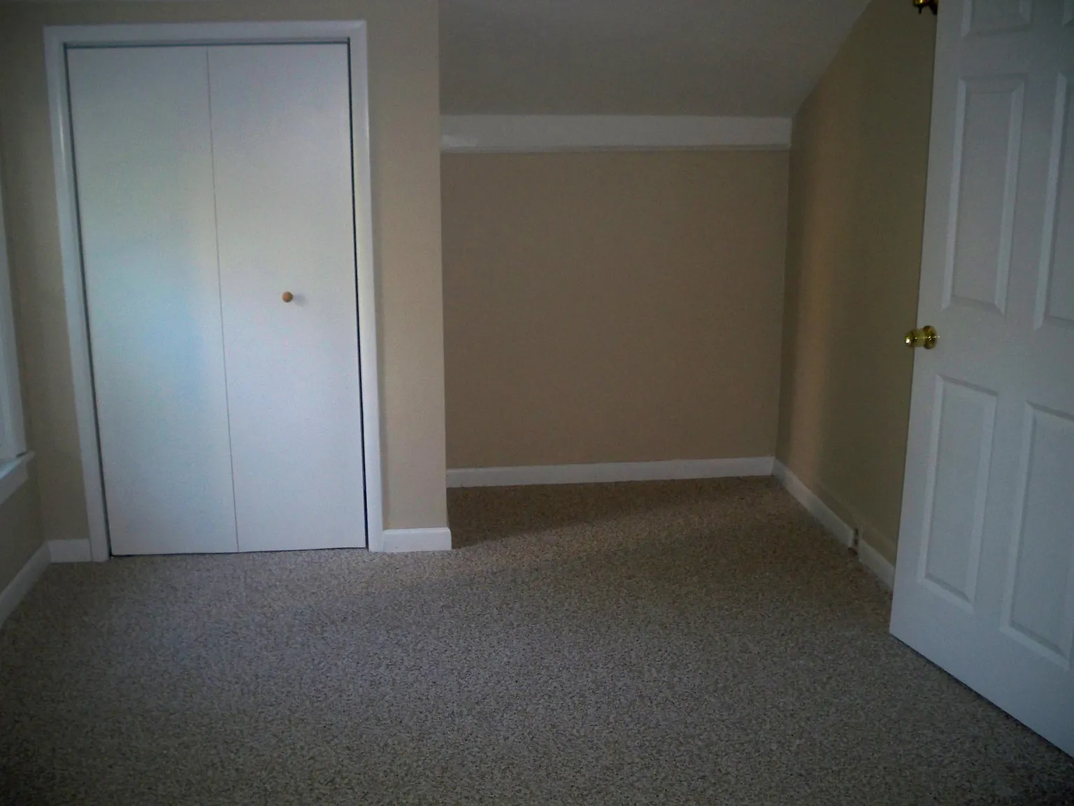 3 bed, 1267 sqft, $1,850 — Photo 4