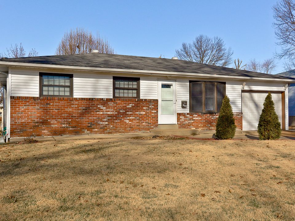 1st image of 901 Cormar Dr