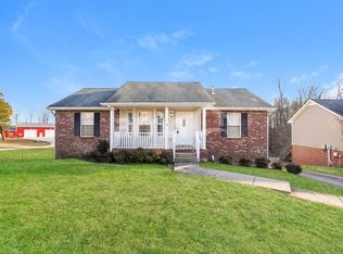 1533 Cedar Springs Cir, Clarksville, TN 37042