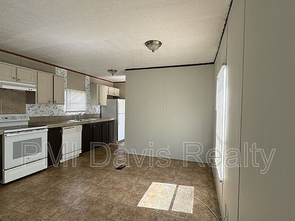 5th image of 1601 Linares Way #339