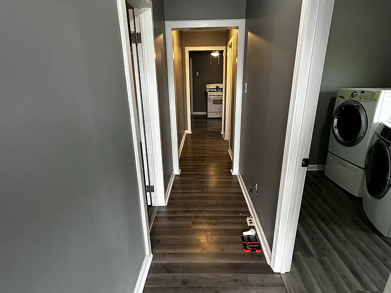 1115 Oglesby St — Photo 5