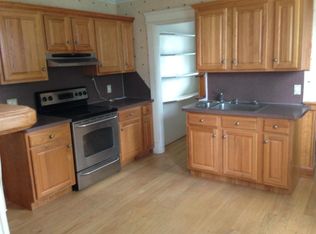 82 Frost Rd FLOOR 1, Waterbury, CT 06705