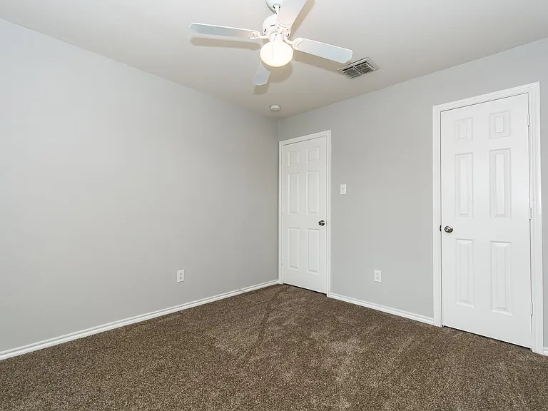 1413 Gordon Dr — Photo 25