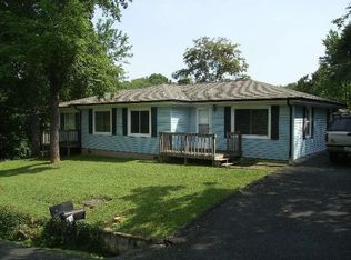 3708 Crestwood Dr, Kingsport, TN 37664