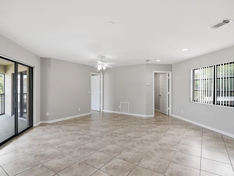 2625 Heathcote Dr #2631 — Photo 9