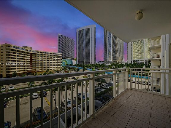 3rd image of 1849 S Ocean Dr APT 507