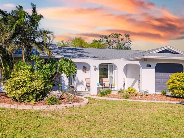 5704 Whistlewood Cir, Sarasota, FL 34232