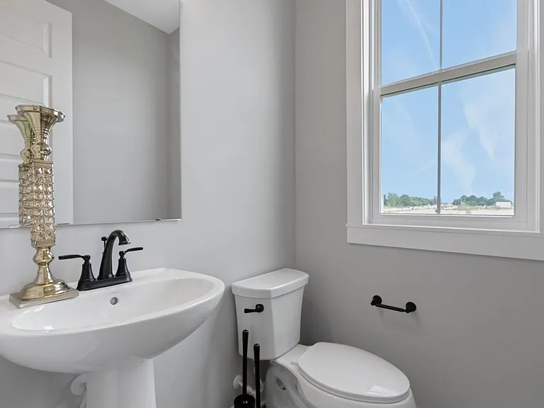 6032 Windsor Dr — Photo 20