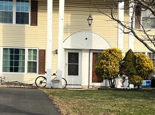 26 Fieldcrest Way #26, Hazlet, NJ 07730