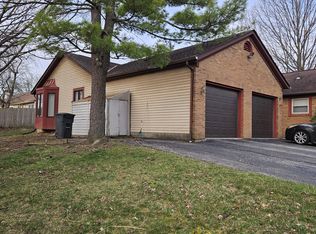 90-92 Groton Dr, Westerville, OH 43081