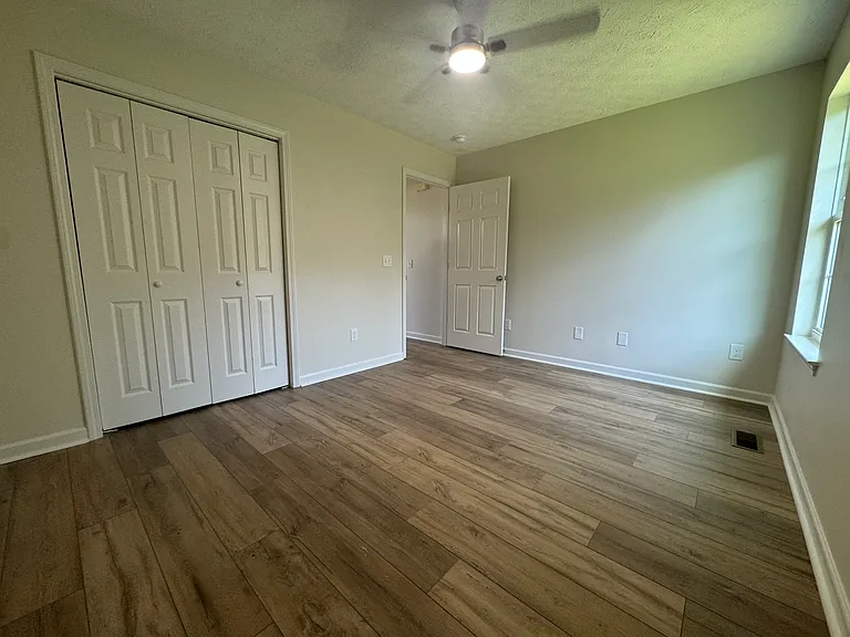 110 Koleberg Trl — Photo 11