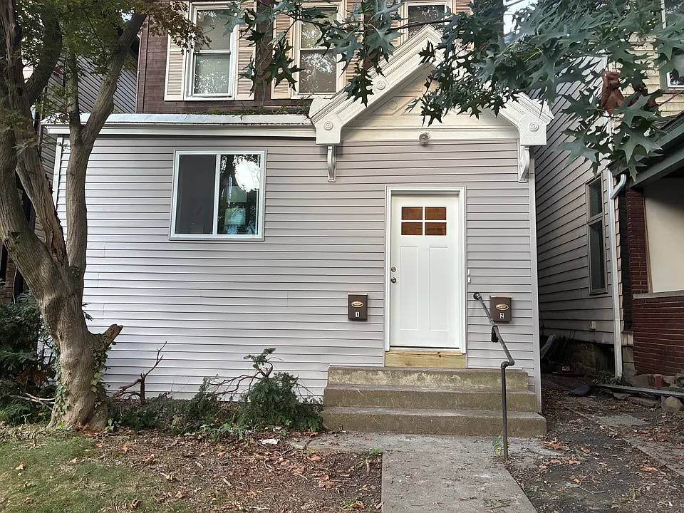 227 Lehigh Ave #1