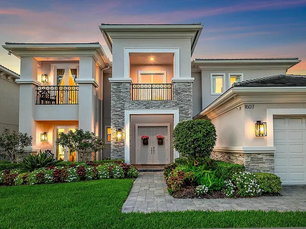 1607 E Hemingway Drive, Juno Beach, FL 33408