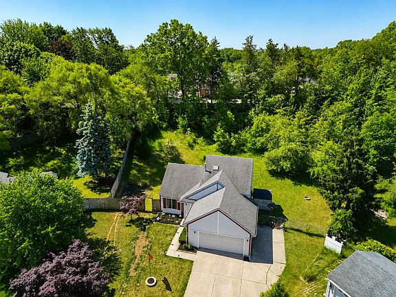2nd image of 5705 Gatewood Dr SE