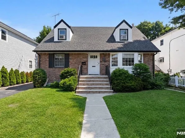 422 Union Ave, Rutherford, NJ 07070