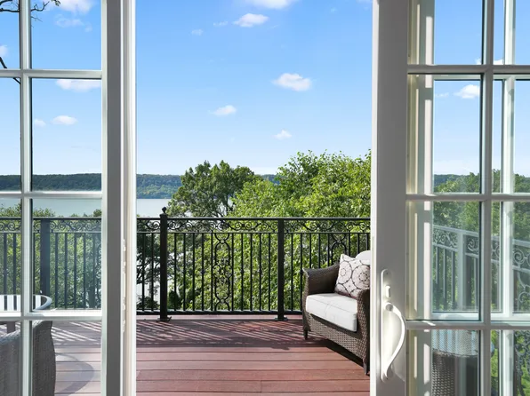 3061 Scenic Place image 13 of 40