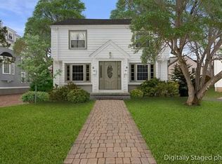 9-11 Wessex Rd #1, Newton, MA 02459