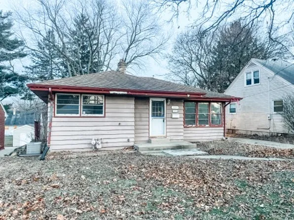 820 29th St, Rockford, IL 61108