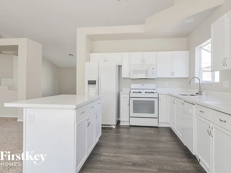 107 Workman Ct — Photo 8