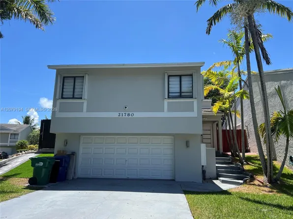 21780 SW 99th Pl, Cutler Bay, FL 33190