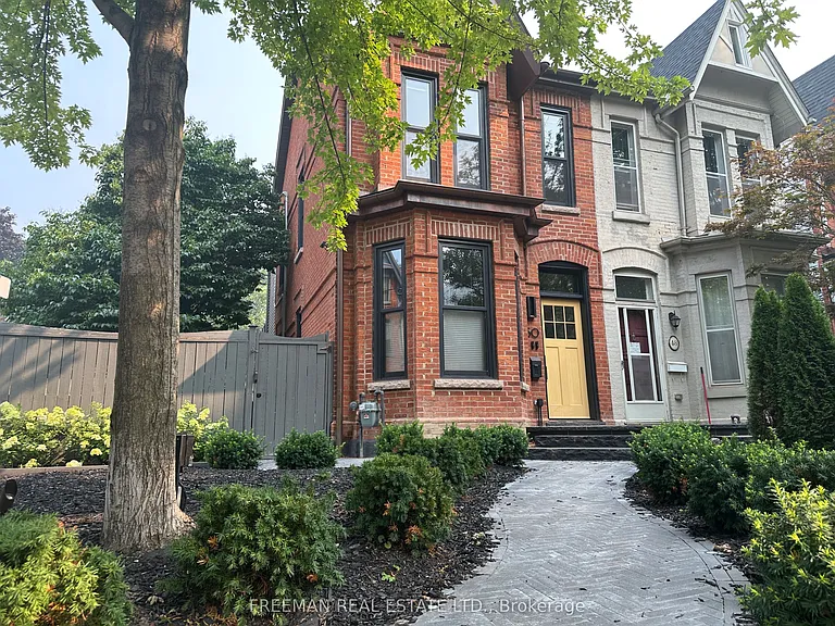 50 Russell St #2 — Photo 1