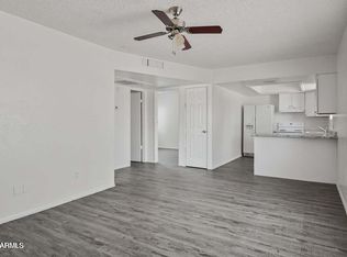 719 E Roeser Rd #211, Phoenix, AZ 85040