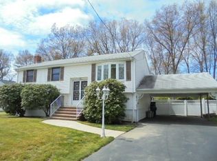 23 Chester Rd, Billerica, MA 01821