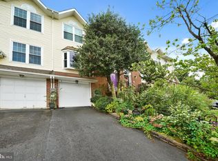 103 Roseman Ct, Newark, DE 19711
