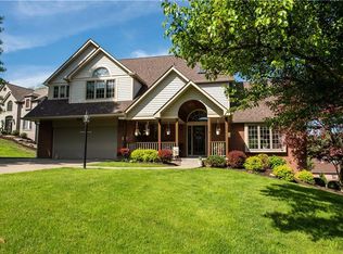 5574 Beverly Ct, Bethel Park, PA 15102