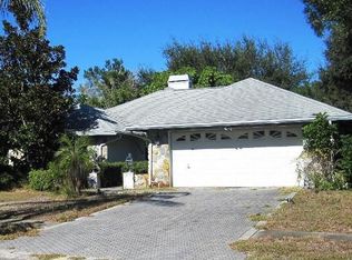 1039 Lemon Tree Ln, Palm Harbor, FL 34683
