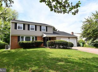 11 Orchid Ln, Cherry Hill, NJ 08002