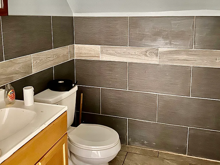 28 Truman St #3 — Photo 6