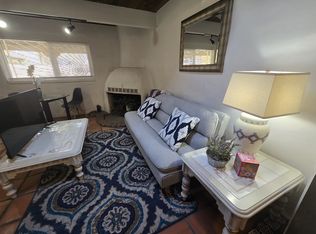 1512 Fruit Ave NW, Albuquerque, NM 87104