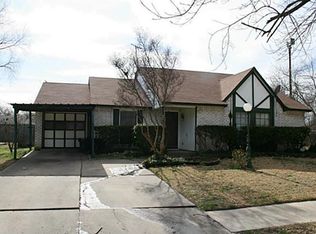 421 Carl C Senter St, Forney, TX 75126