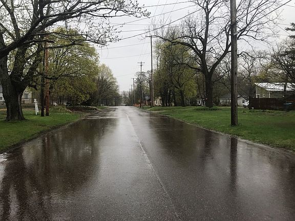 5th image of 526 Wallace Ave