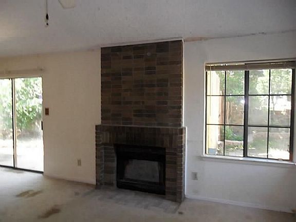 3rd image of 558 Harvest Hill St