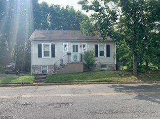 715 Roosevelt Ave, Manville, NJ 08835