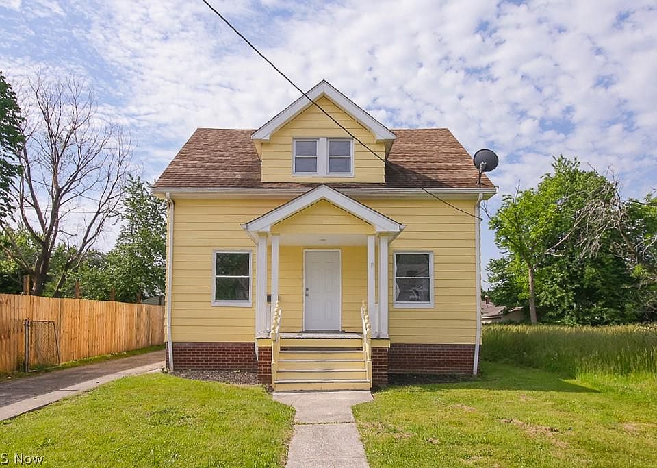 1st image of 13201 Kirton Ave