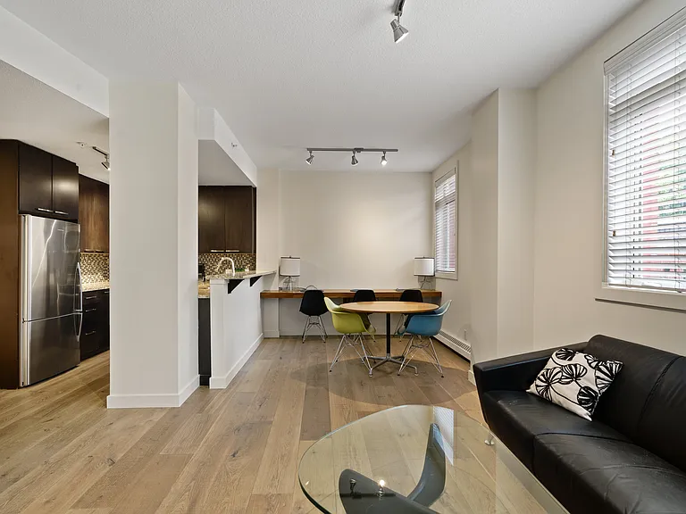 333 22nd Ave SW #106 — Photo 11