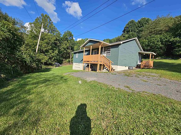 2nd image of 2081 Plum Run Rd