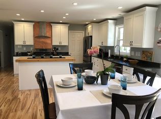 4401 Lester Ln, Erie, PA 16506