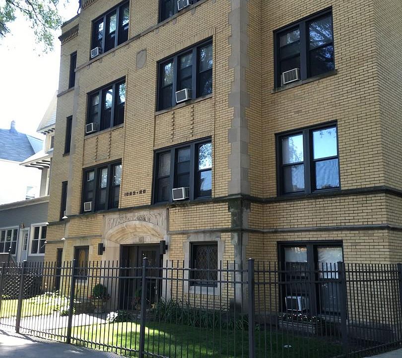 1st image of 3751 N Marshfield Ave #1F