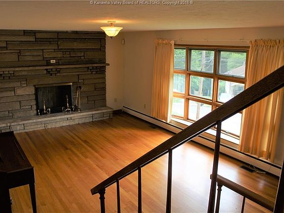 5th image of 205 Sutherland Dr