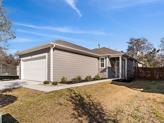 3rd image of 174 Bendecido Loop