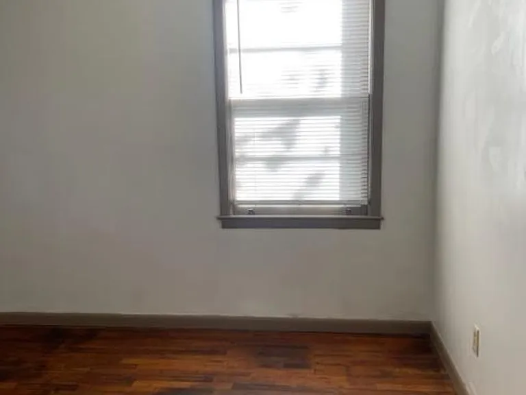 334 Williams St — Photo 10