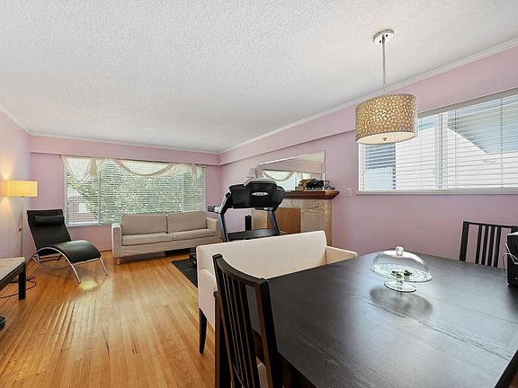 5th image of 2763 Rosemont Dr